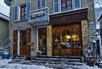 Отель La Cordée в деревне St. Christophe en Oisans
